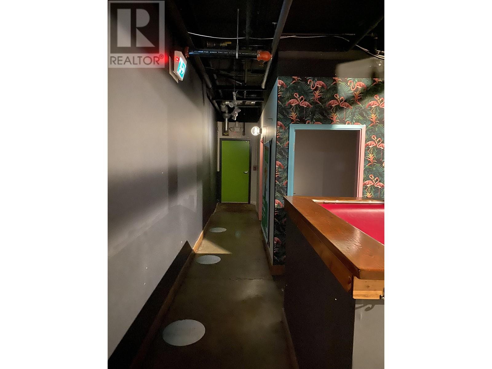 2287 W Broadway, Vancouver, British Columbia  V6K 2E4 - Photo 12 - C8069487