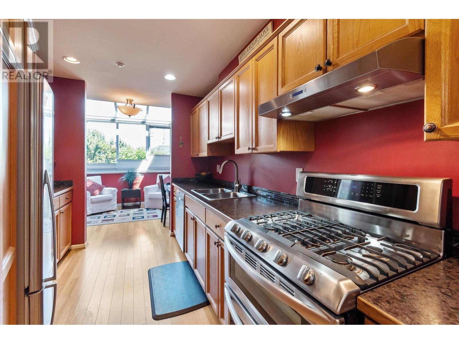 84 323 Governors Court, New Westminster, British Columbia  V3L 5S6 - Photo 5 - R3007227
