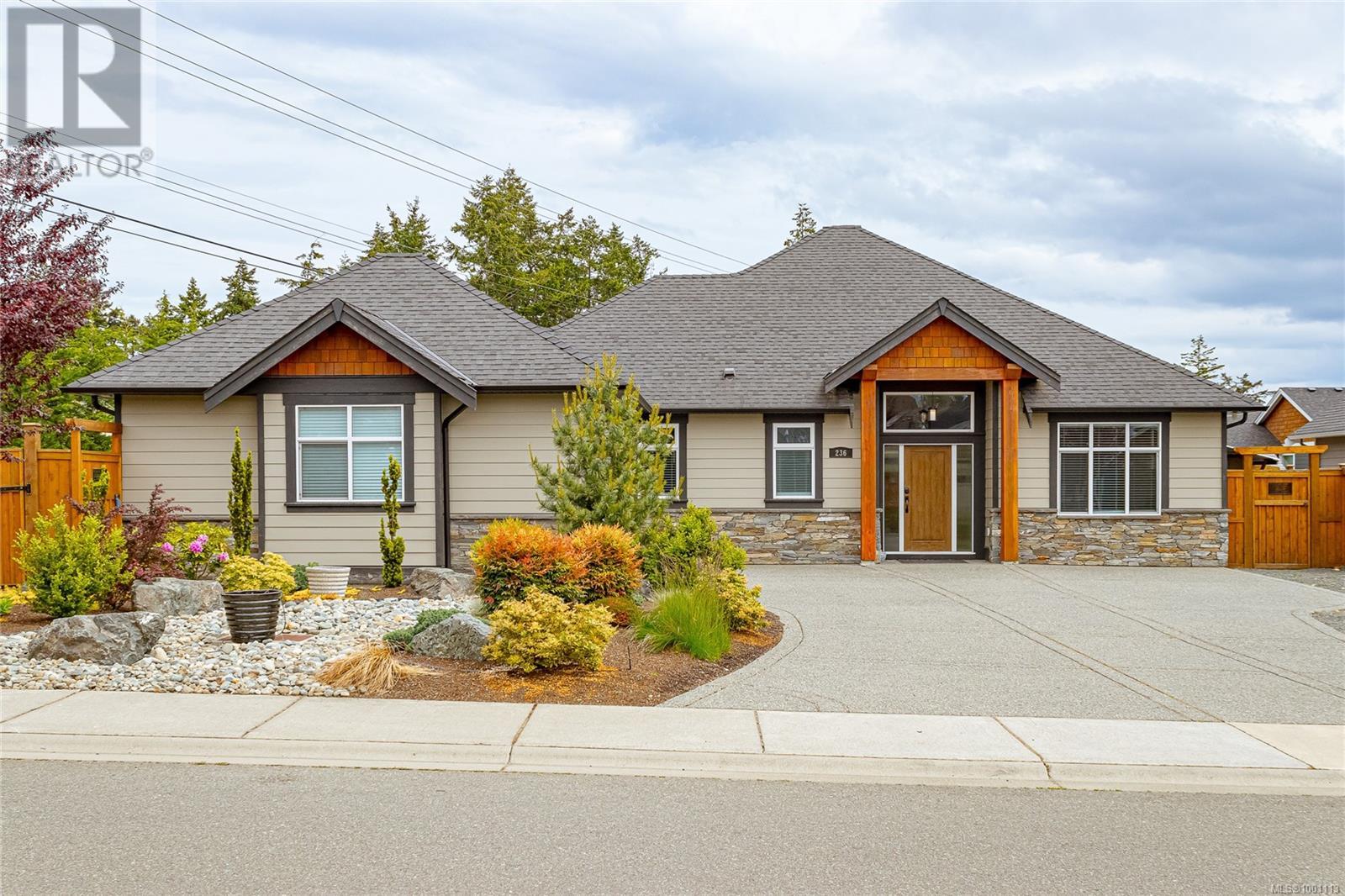 236 Amity Way, Parksville, British Columbia
