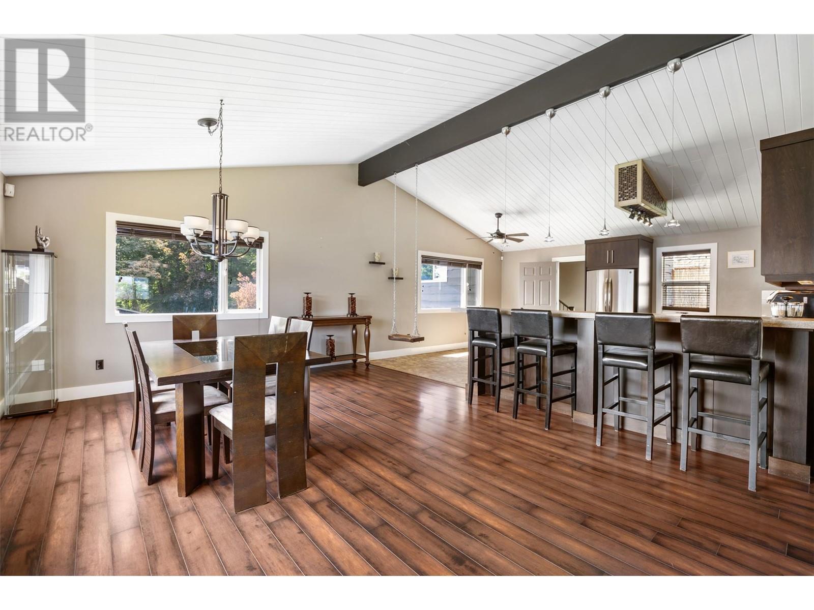 1084 Westside Road S, West Kelowna, British Columbia  V1Z 3S1 - Photo 10 - 10344512