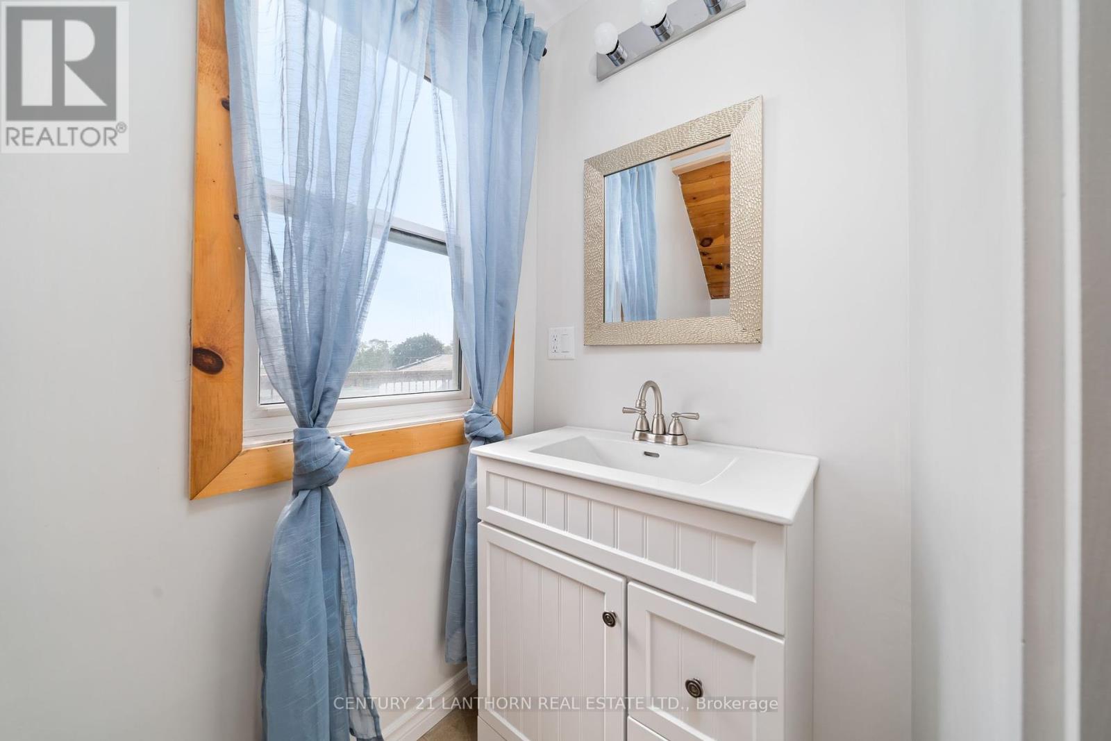 3048 County Road 10 Road, Prince Edward County, Ontario  K0K 2P0 - Photo 19 - X12174792