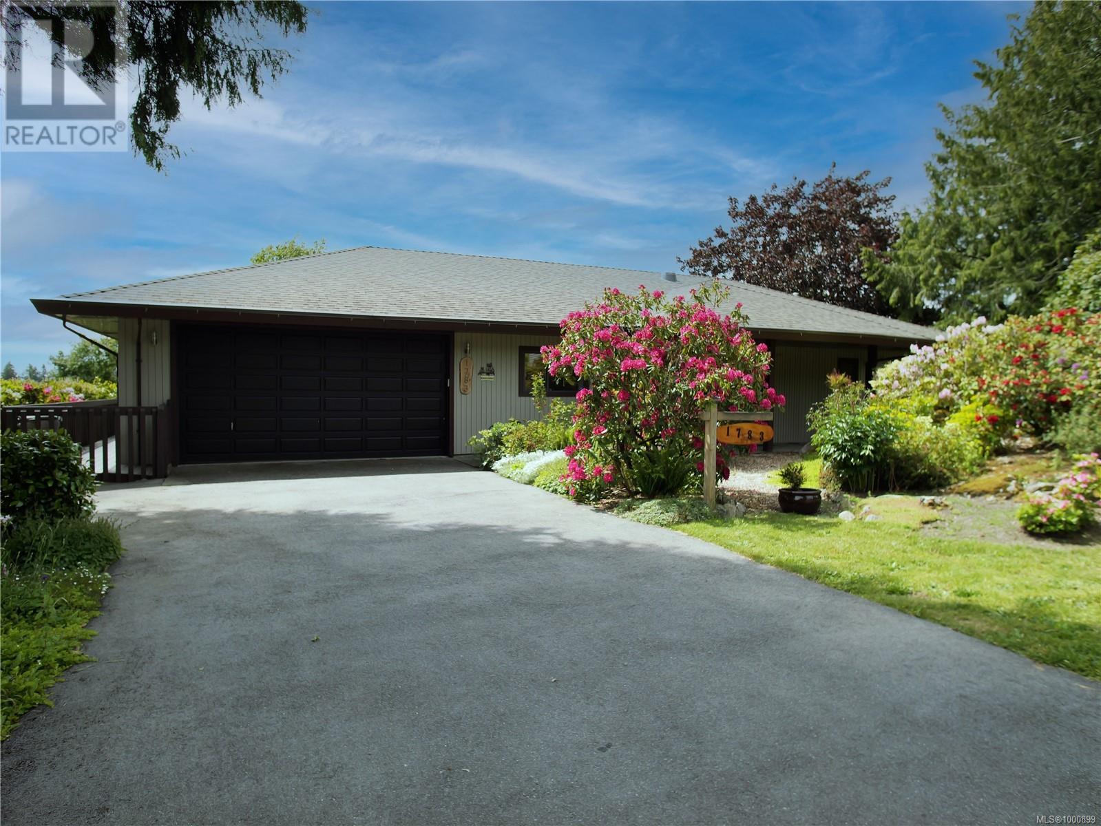 1783 Barrett Dr, north saanich, British Columbia V8L4V1