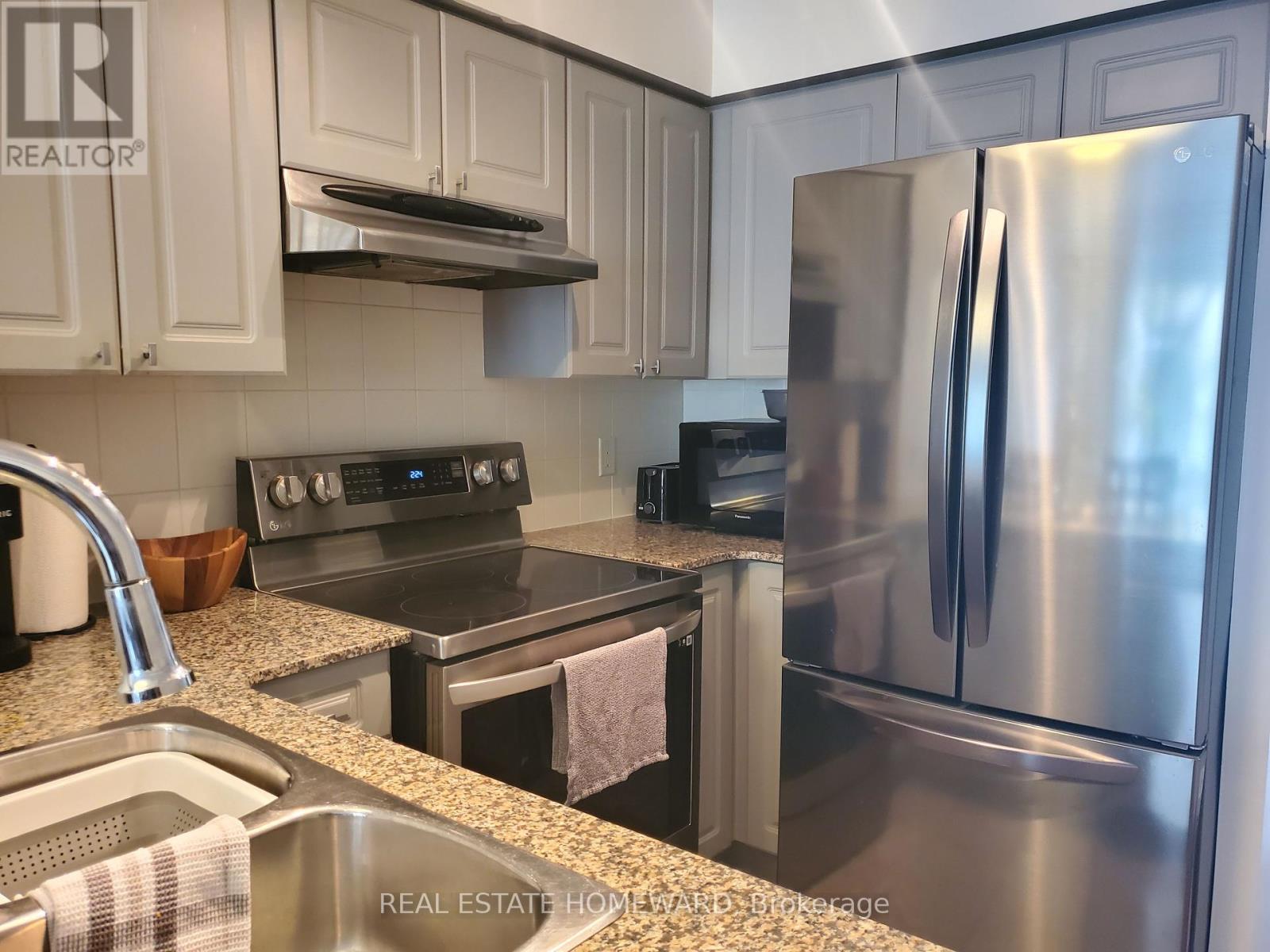 572 - 36 Stadium Road, Toronto, Ontario  M5V 3P4 - Photo 20 - C12174799
