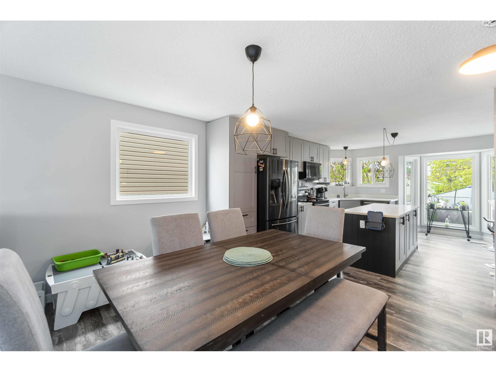 8319 152b Av Nw, Edmonton, Alberta  T5E 6G1 - Photo 7 - E4437128
