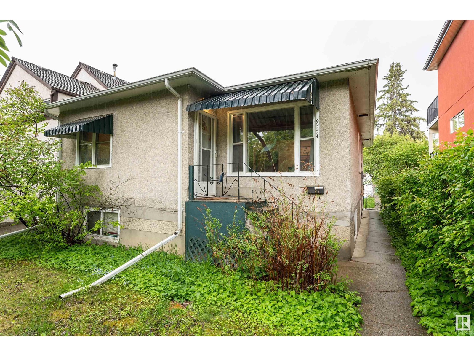 9334 83 Av Nw, Edmonton, Alberta  T6C 1B8 - Photo 2 - E4438656