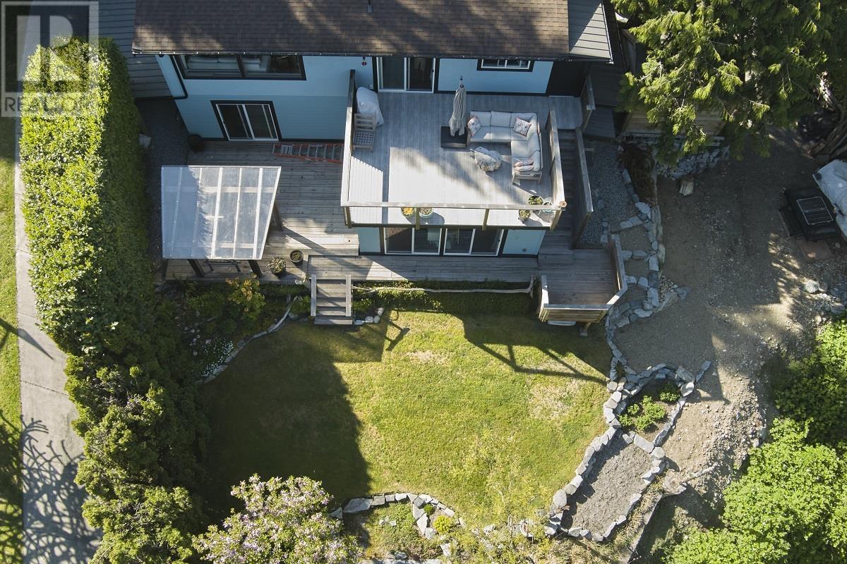 1454 Davidson Road, Gibsons, British Columbia  V0N 1V6 - Photo 40 - R3006932