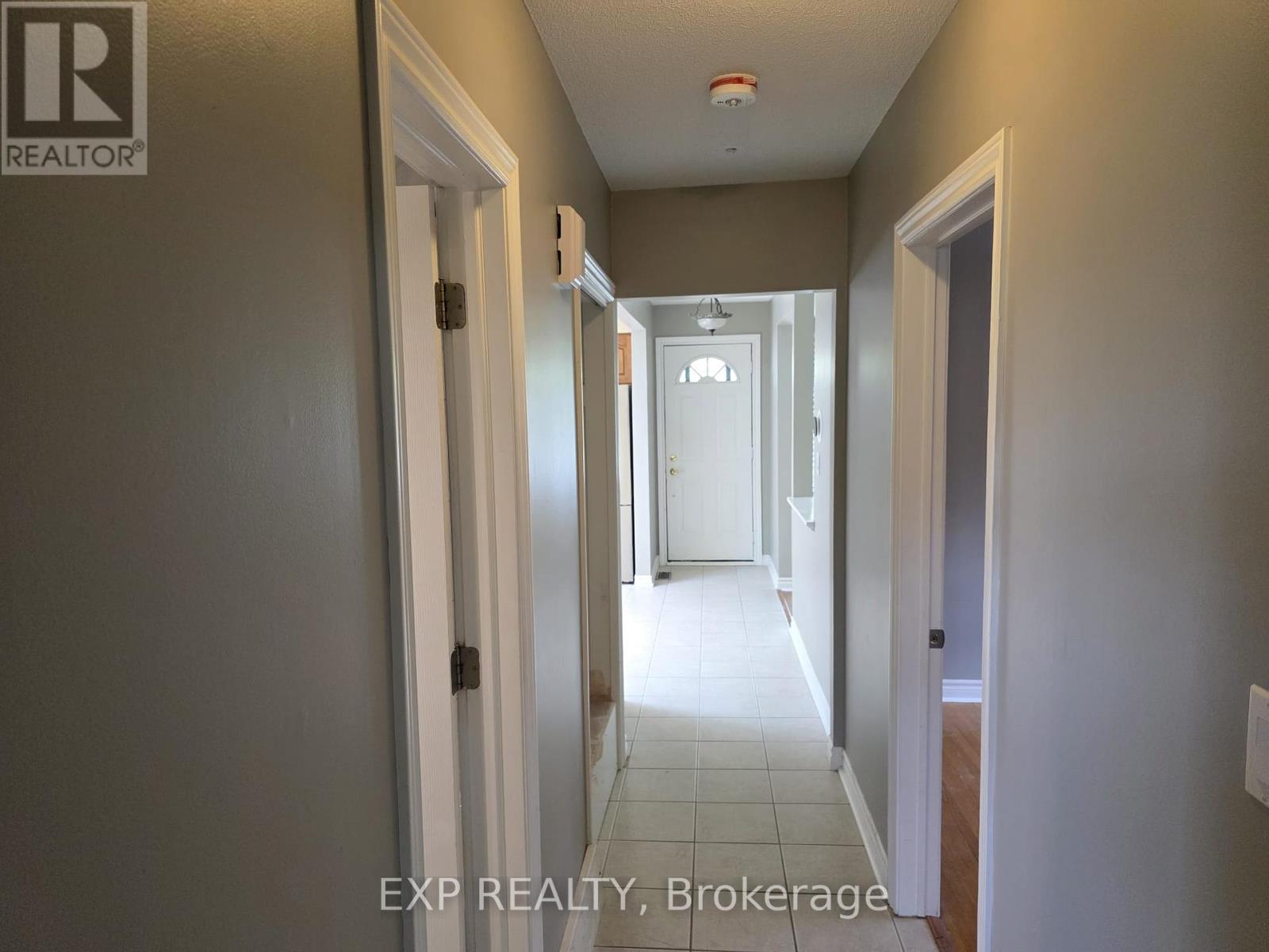 37 Montcalm Drive, Kitchener, Ontario  N2B 2P9 - Photo 12 - X12174786