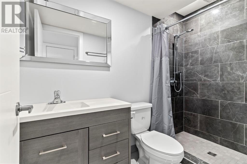 139 Drake Landing Heath, Okotoks, Alberta  T1S 0G8 - Photo 34 - A2224845