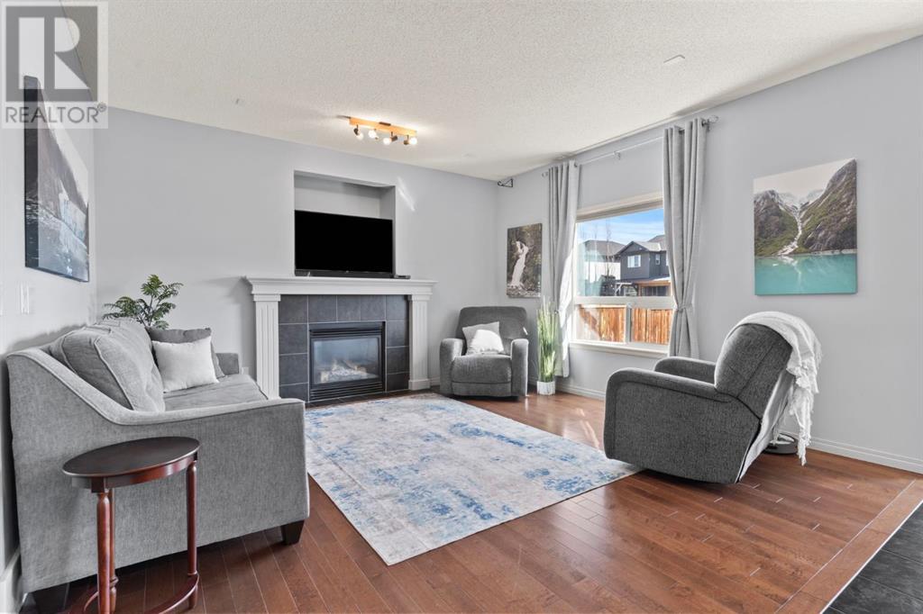 139 Drake Landing Heath, Okotoks, Alberta  T1S 0G8 - Photo 6 - A2224845