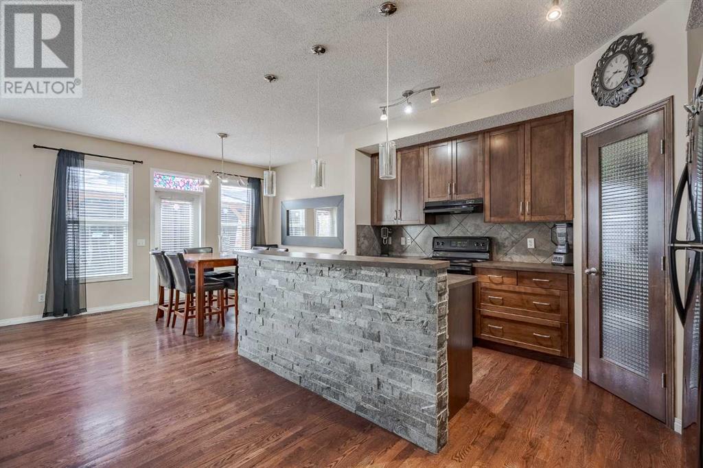 Property at 93 Copperleaf Way SE image 5