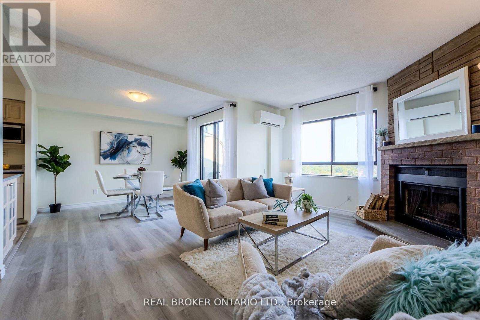 611 - 1000 CEDARGLEN GATE, Mississauga, Ontario