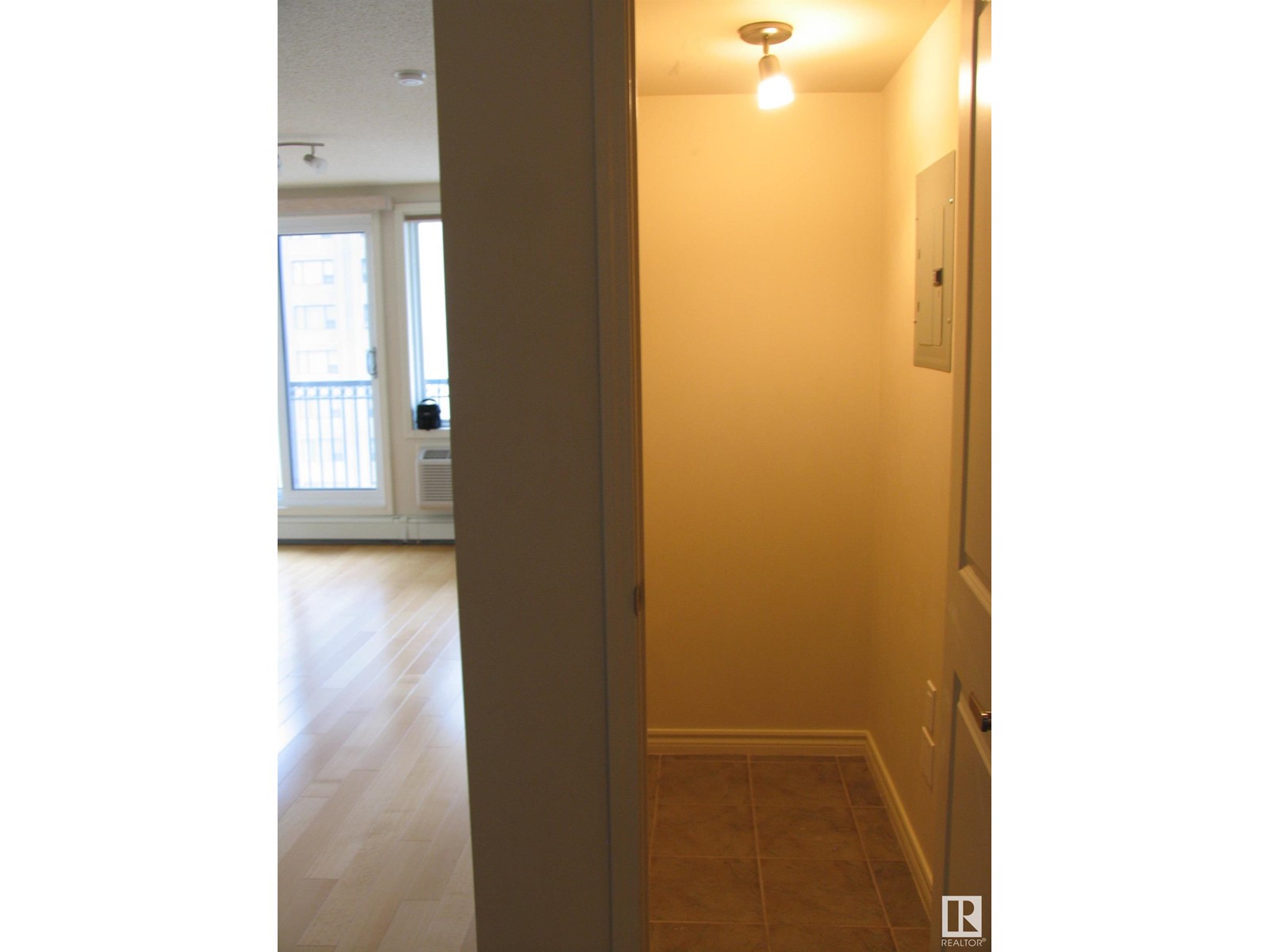 #1502 10180 104 St Nw, Edmonton, Alberta  T5J 1A7 - Photo 13 - E4438657