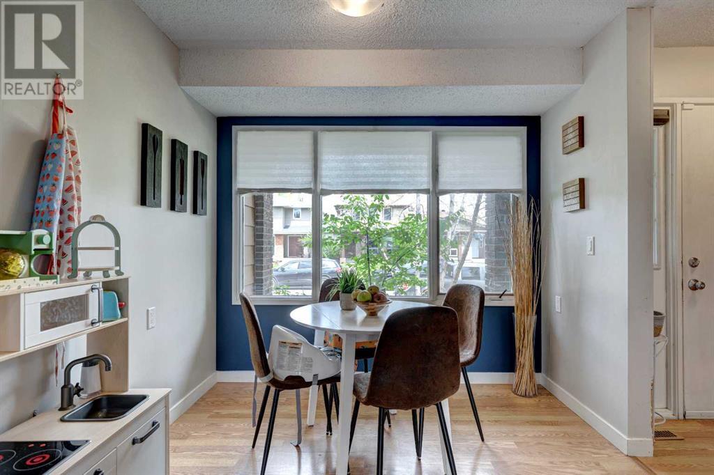 19 Sunhurst Crescent Se, Calgary, Alberta  T2X 1T5 - Photo 6 - A2222946