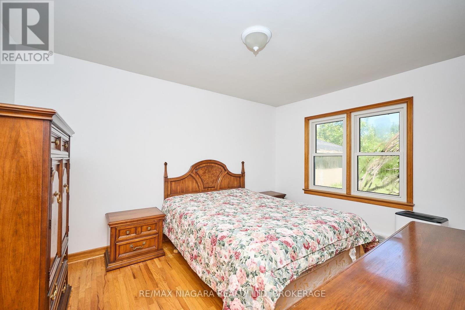 6 Munro Street, Thorold (Thorold Downtown), Ontario  L2V 2V8 - Photo 8 - X12174826