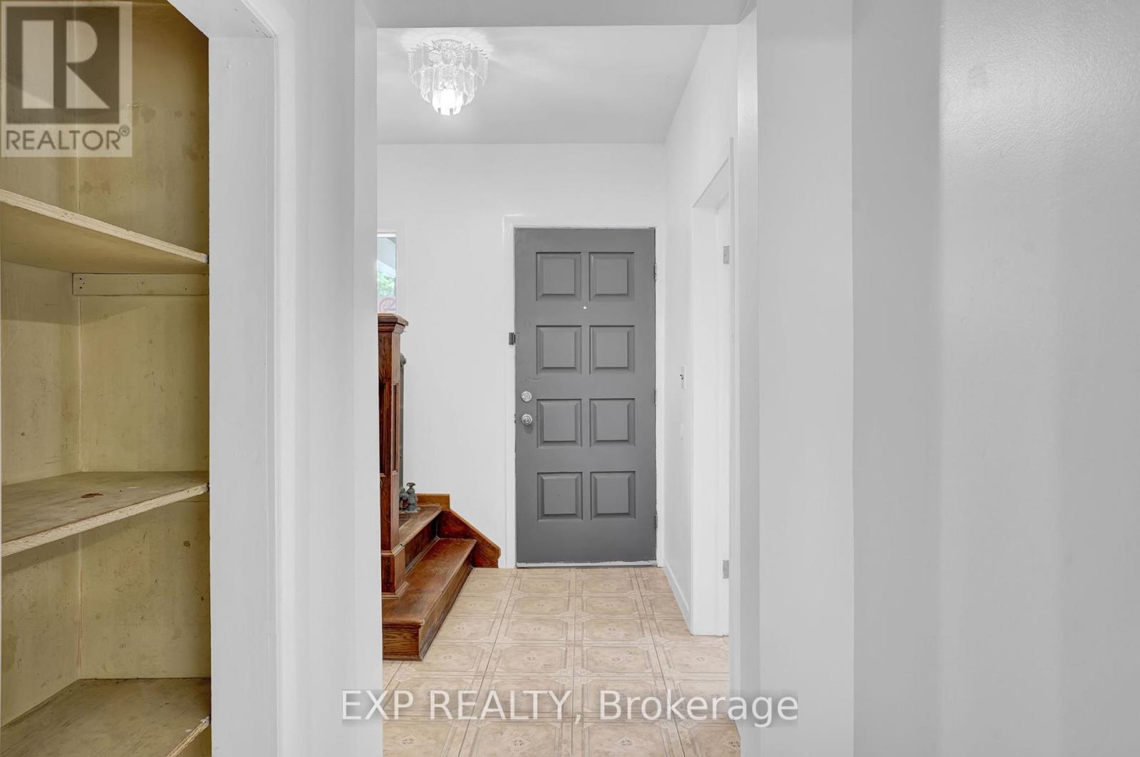 93 State Street, Welland, Ontario  L3B 4K6 - Photo 4 - X12092896