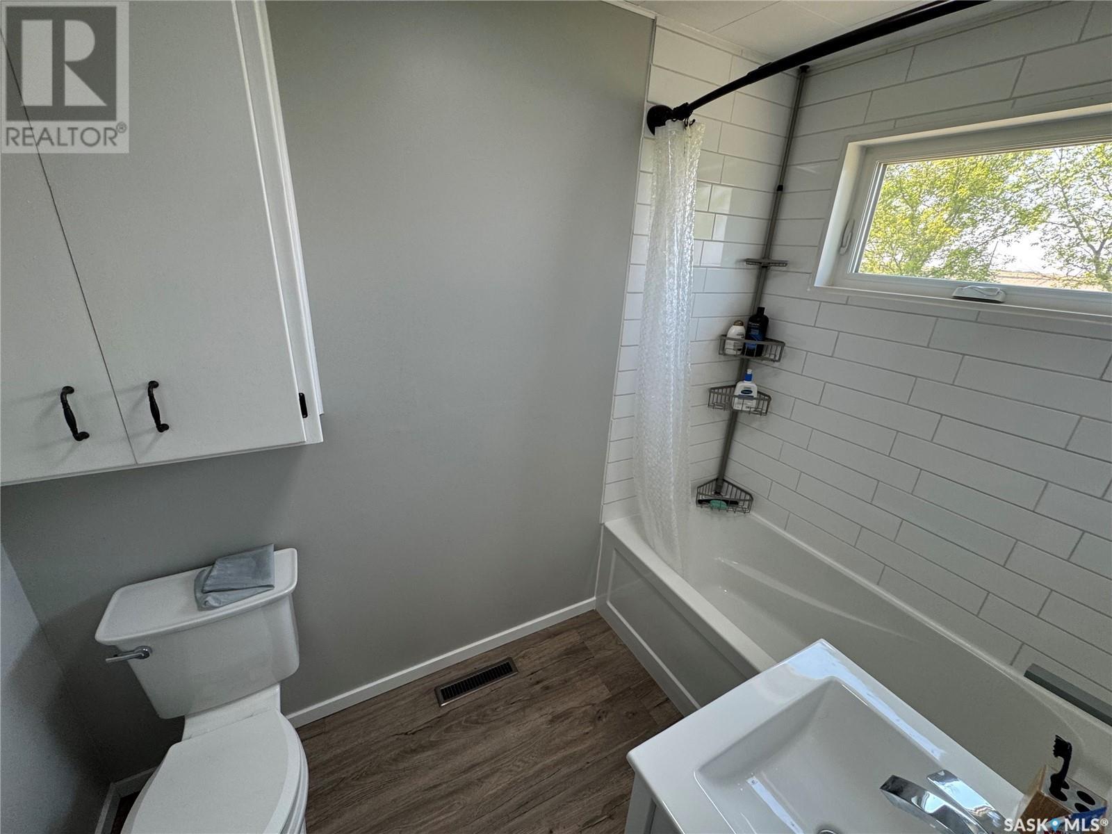 317 3rd Avenue W, Nokomis, Saskatchewan  S0G 3R0 - Photo 17 - SK007142
