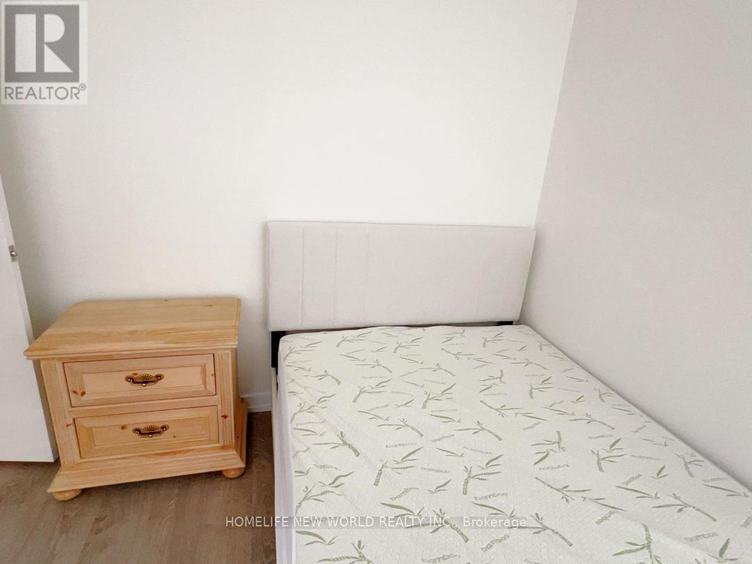 72 Hooyo Terr Terrace, Toronto, Ontario  M6A 0E2 - Photo 6 - C11907741