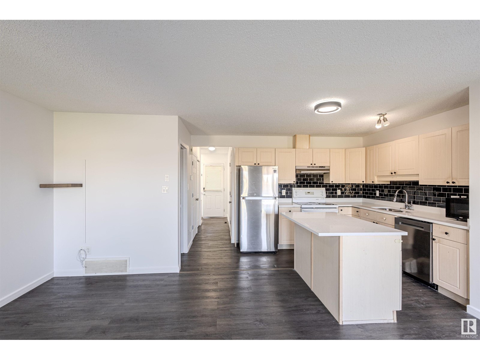 2832 26 Street Nw, Edmonton, Alberta  T6T 2A2 - Photo 6 - E4438659