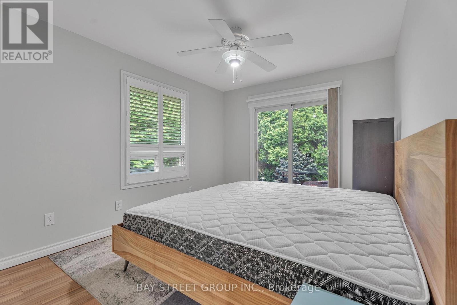 37 Wenlock Crescent, London North, Ontario  N6G 3B5 - Photo 13 - X12174832