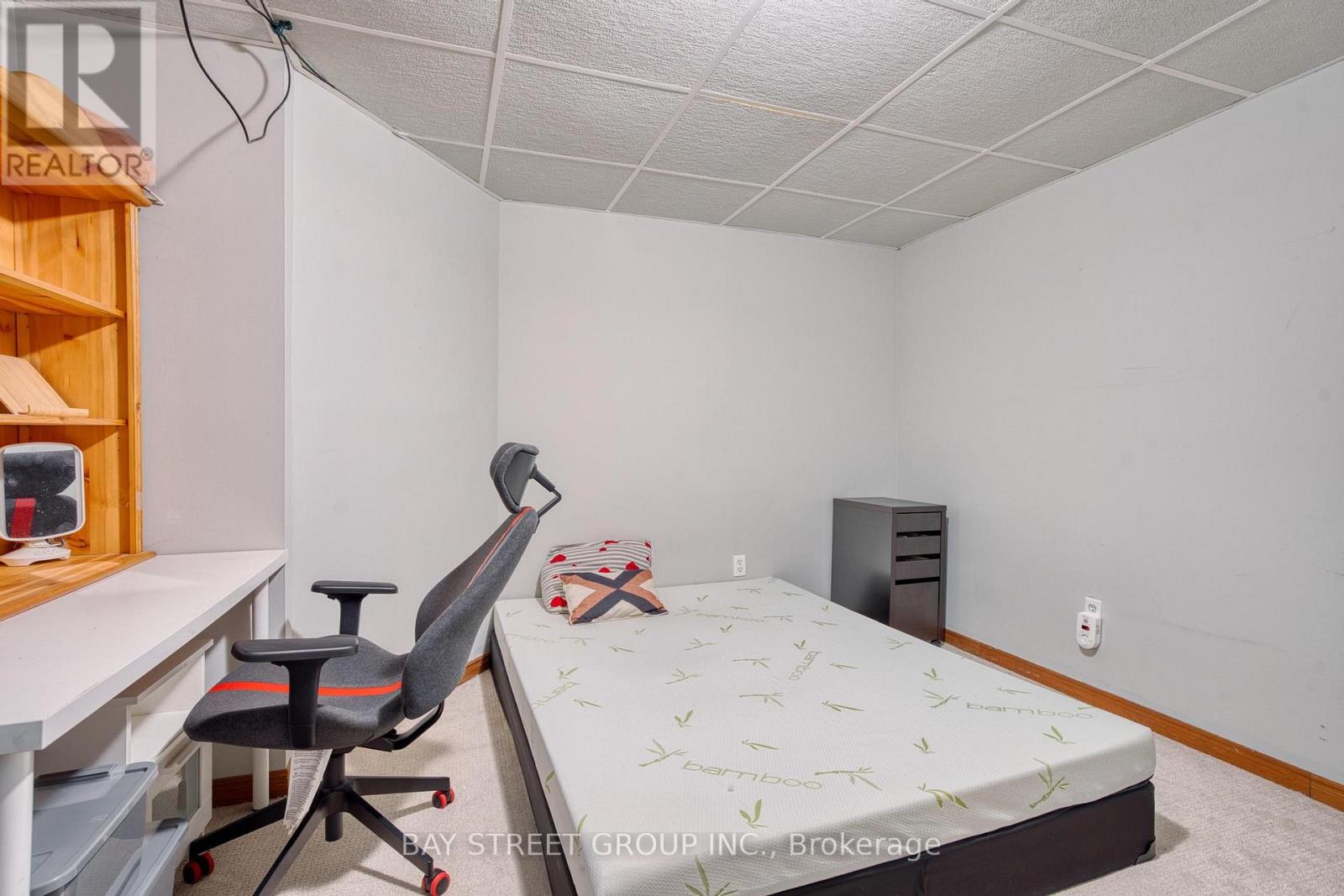 37 Wenlock Crescent, London North, Ontario  N6G 3B5 - Photo 23 - X12174832
