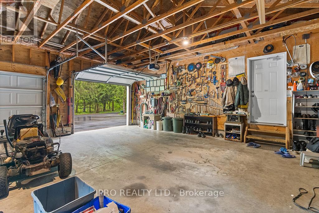 604102 Sideroad 60, Chatsworth, Ontario  N0H 1C0 - Photo 23 - X12169142