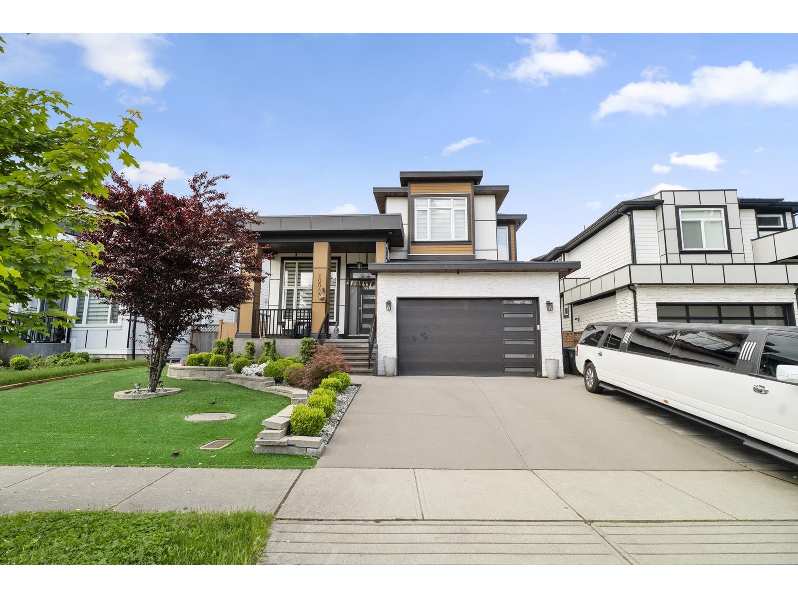 10043 172a Street, Surrey, British Columbia  V4N 6V8 - Photo 1 - R3007128