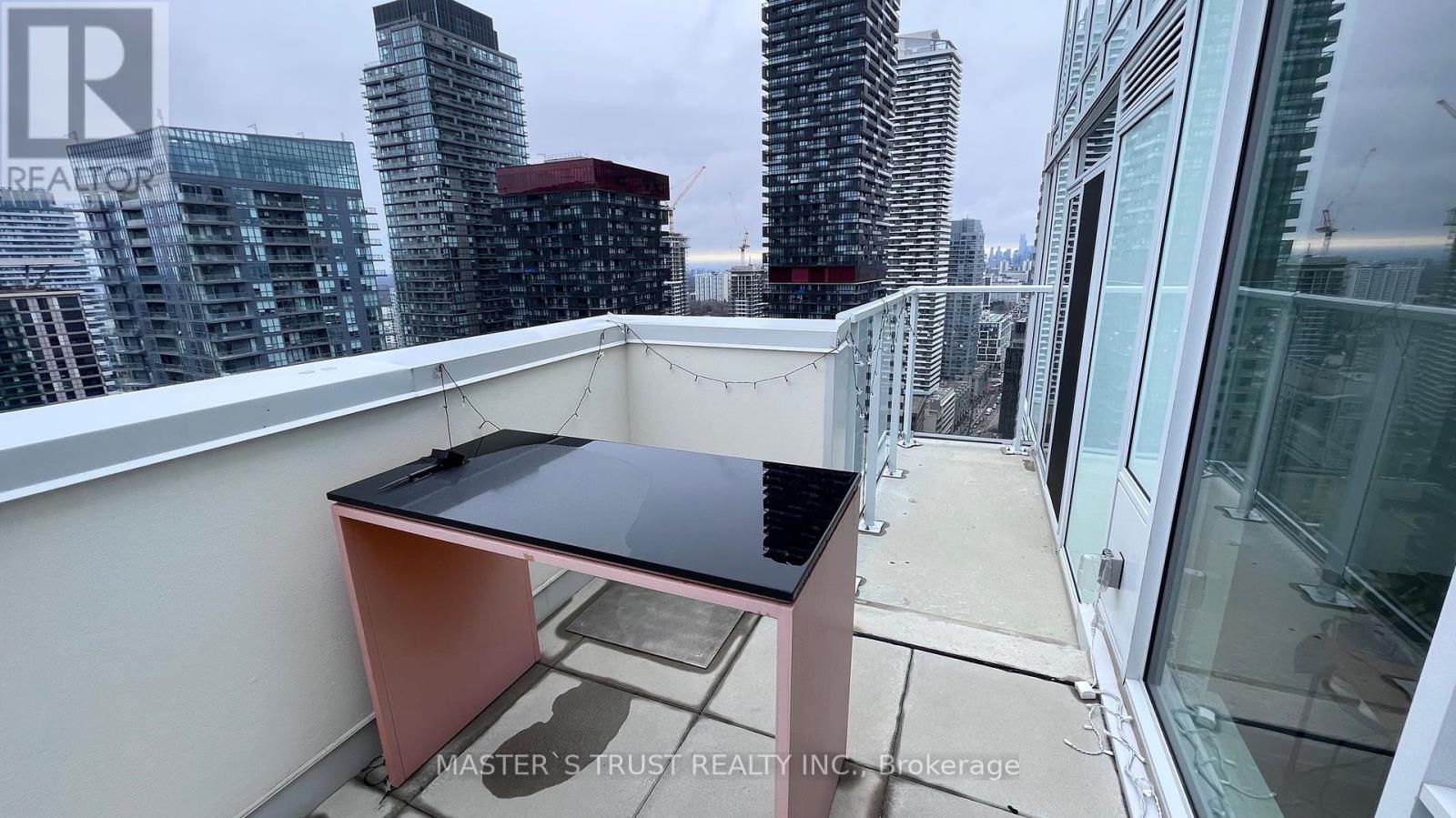 2705 - 33 Helendale Avenue, Toronto, Ontario  M4R 1C5 - Photo 8 - C12174857