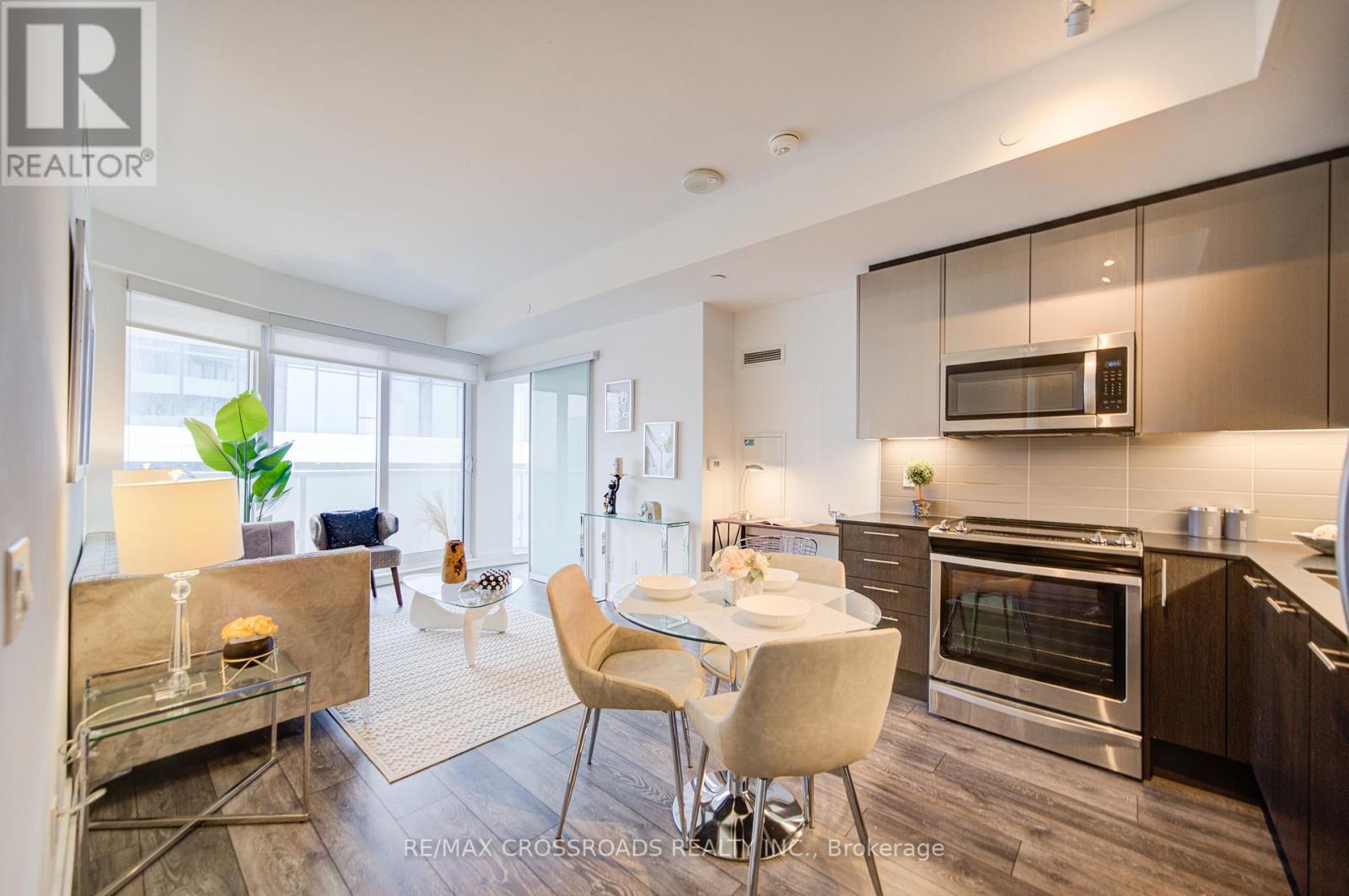 3808 - 403 CHURCH STREET, Toronto, Ontario