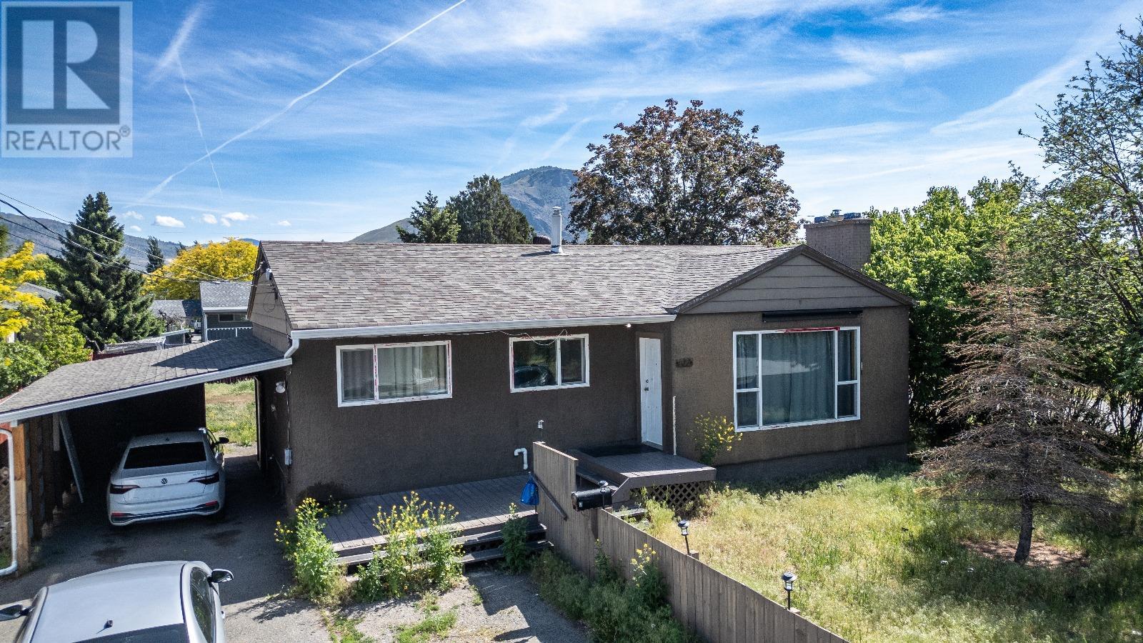 Property at 402 MULBERRY Avenue image 1