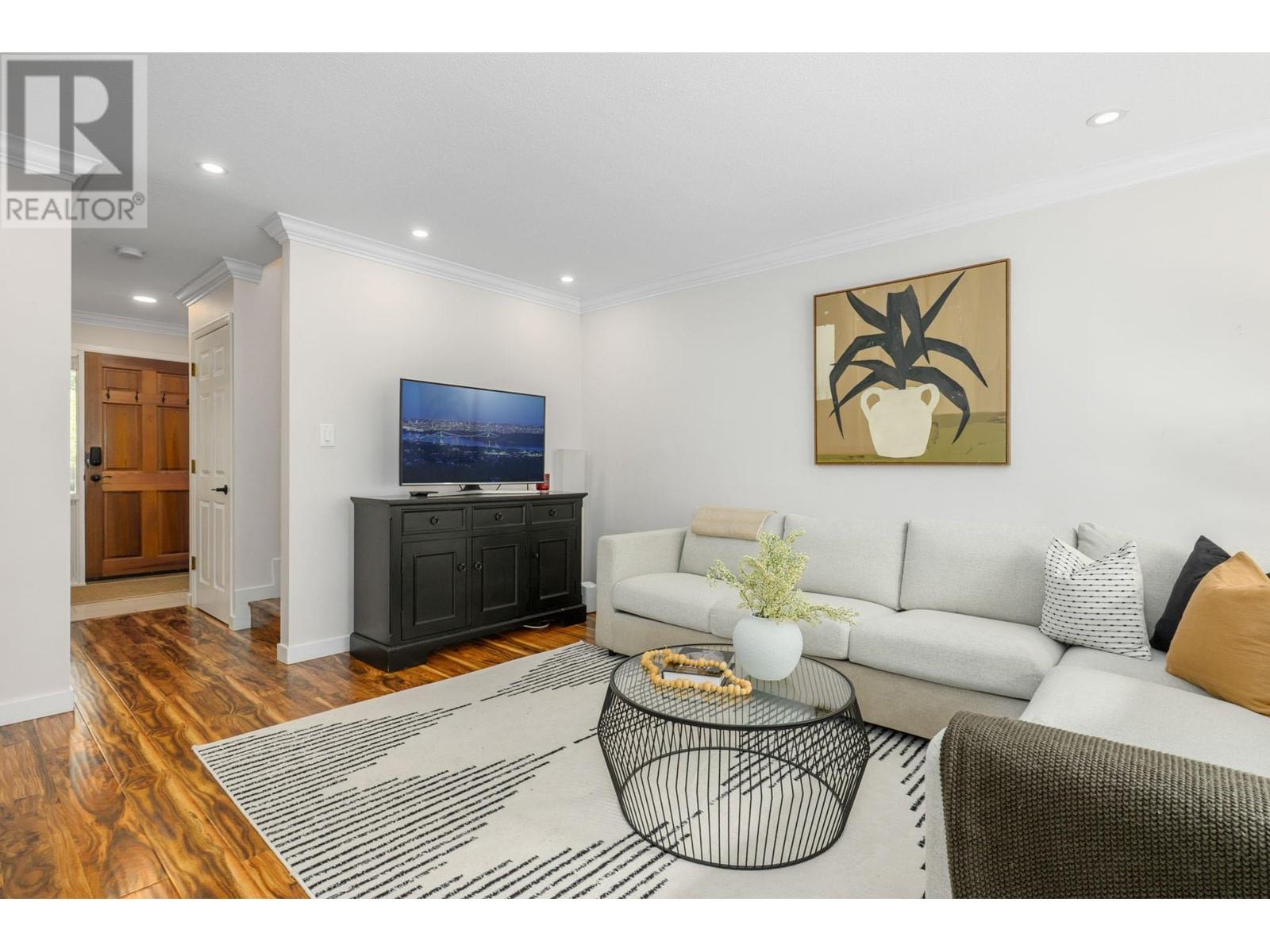 159 W 19th Street, North Vancouver, British Columbia  V7M 1X3 - Photo 22 - R3007012