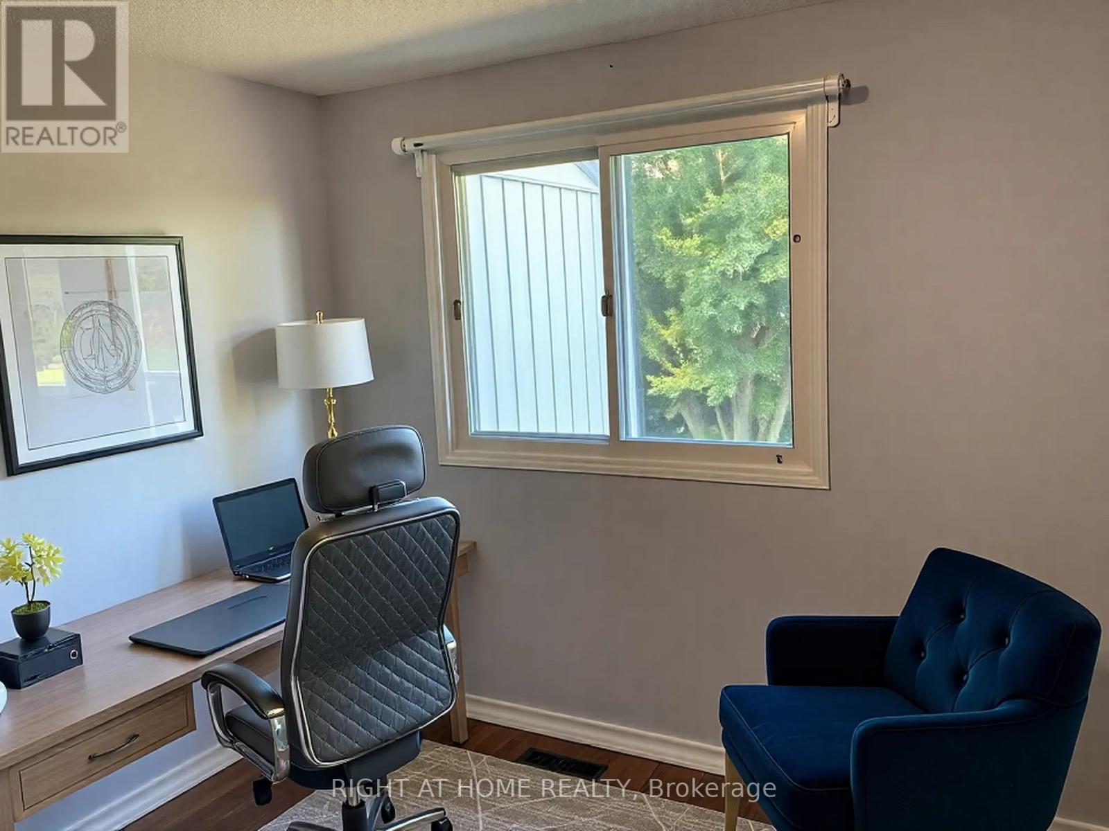 104 Farm Greenway, Toronto, Ontario  M3A 3M2 - Photo 6 - C12174878