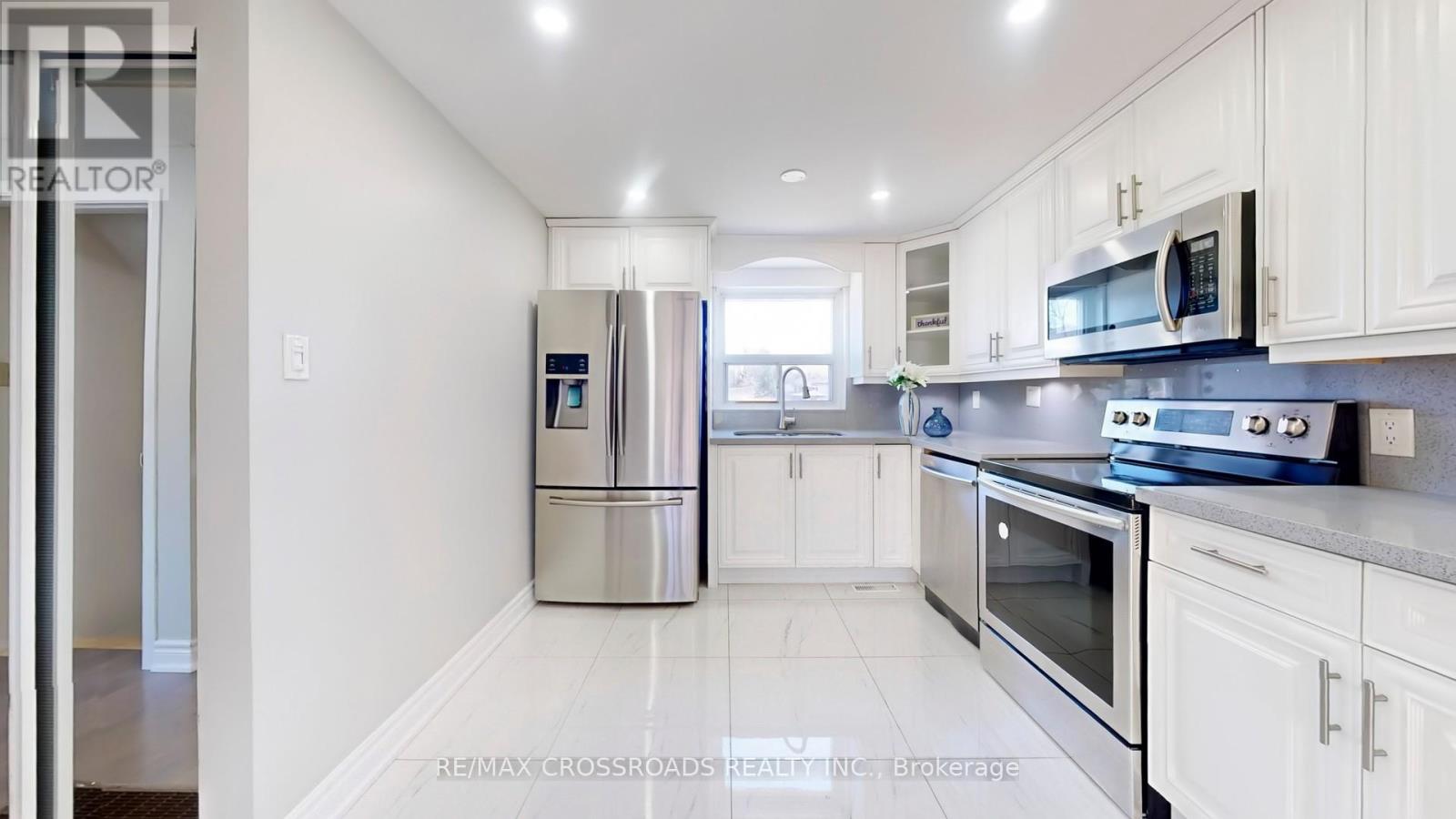 88 Wickson Trail, Toronto, Ontario  M1B 1P3 - Photo 20 - E12174877