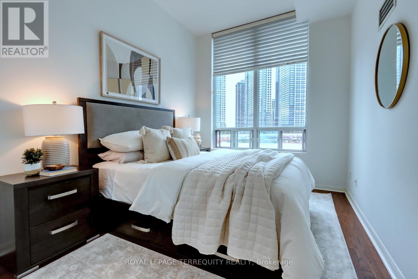 514 - 3391 Bloor Street W, Toronto (Islington-City Centre West), Ontario  M8X 1G3 - Photo 18 - W12174875