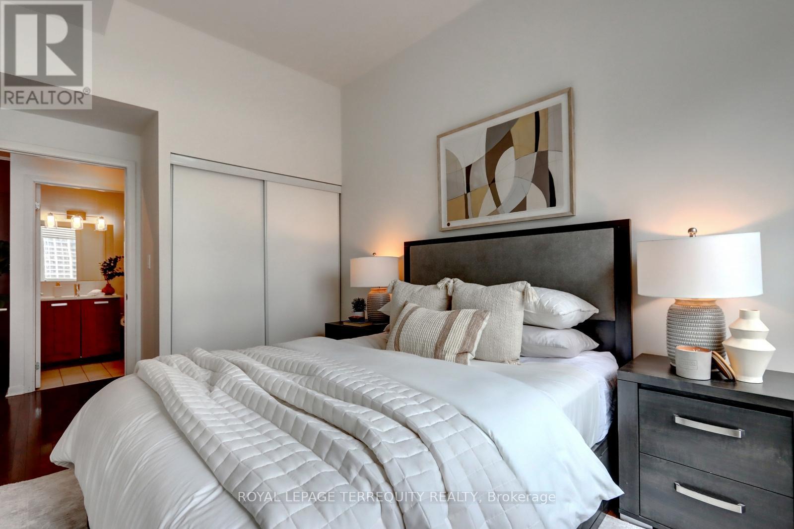 514 - 3391 Bloor Street W, Toronto (Islington-City Centre West), Ontario  M8X 1G3 - Photo 19 - W12174875