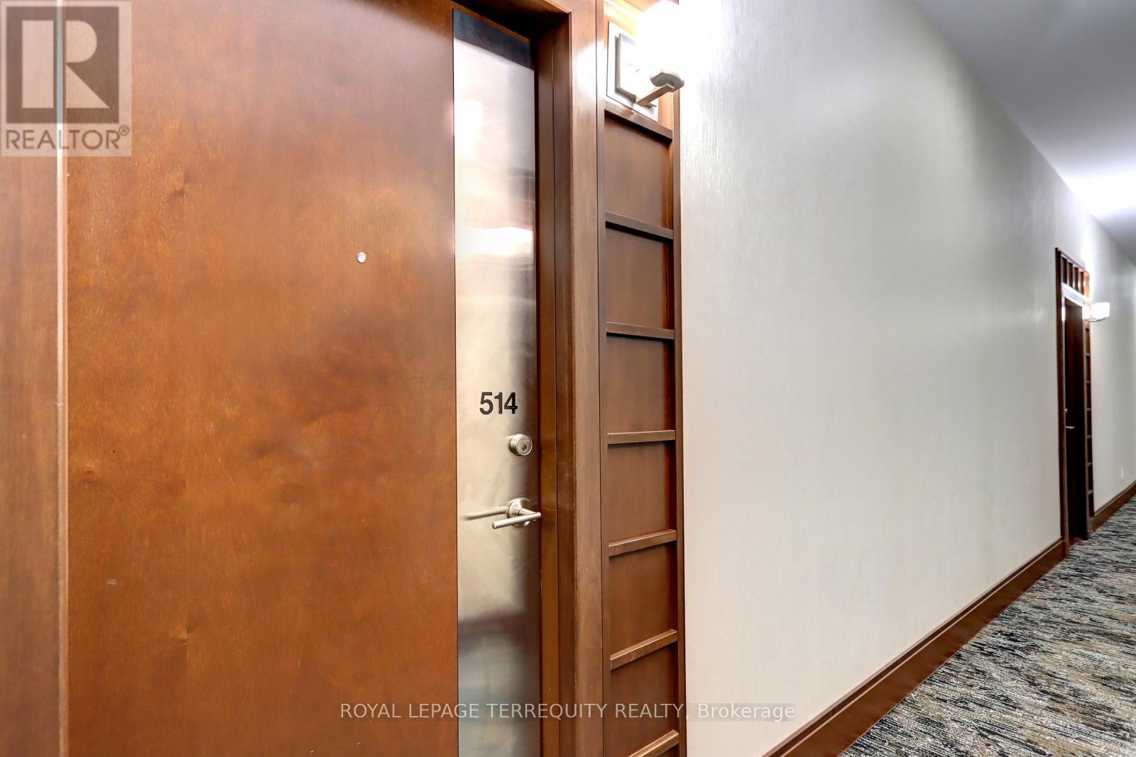514 - 3391 Bloor Street W, Toronto (Islington-City Centre West), Ontario  M8X 1G3 - Photo 2 - W12174875