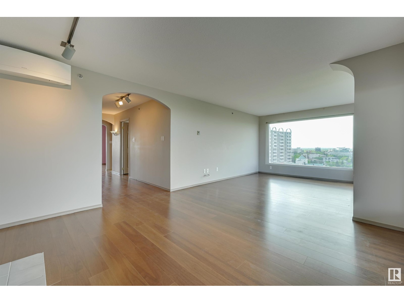 Property at #1701 10731 SASKATCHEWAN DR NW image 3