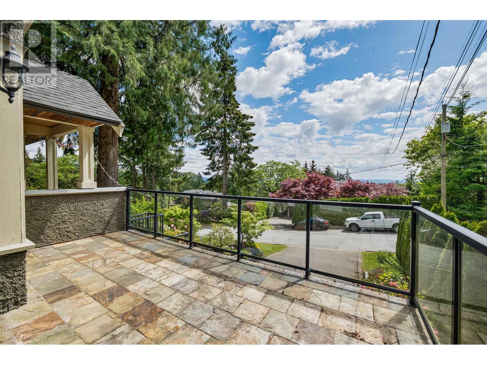 1270 Mill Street, North Vancouver, British Columbia  V7K 1V2 - Photo 35 - R3007266
