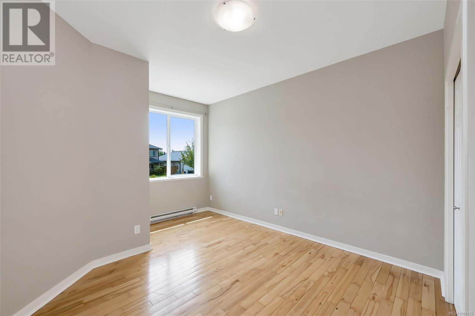 Property at 1903 Tominny Rd image 3