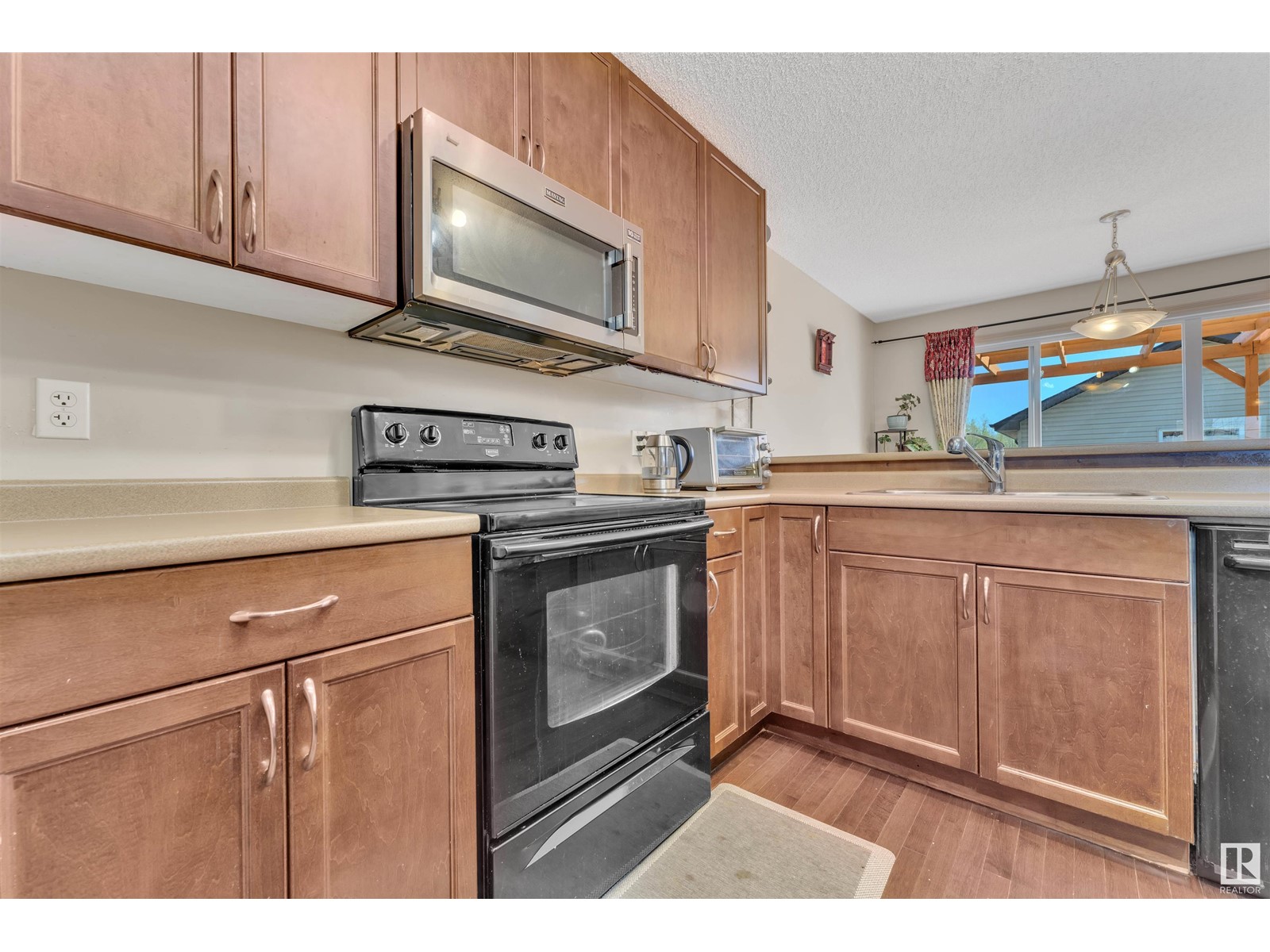 1127 35 Av Nw, Edmonton, Alberta  T6T 0J8 - Photo 10 - E4438664
