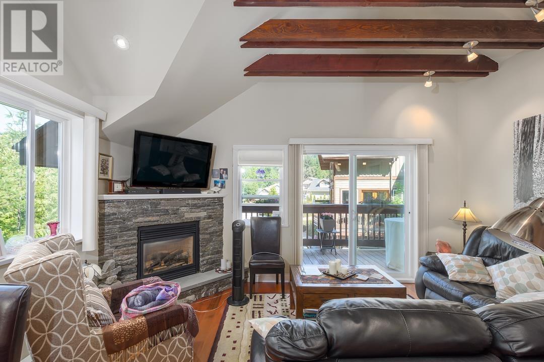 1002 Balsam Place, Squamish, British Columbia  V8B 0W1 - Photo 30 - R3000278
