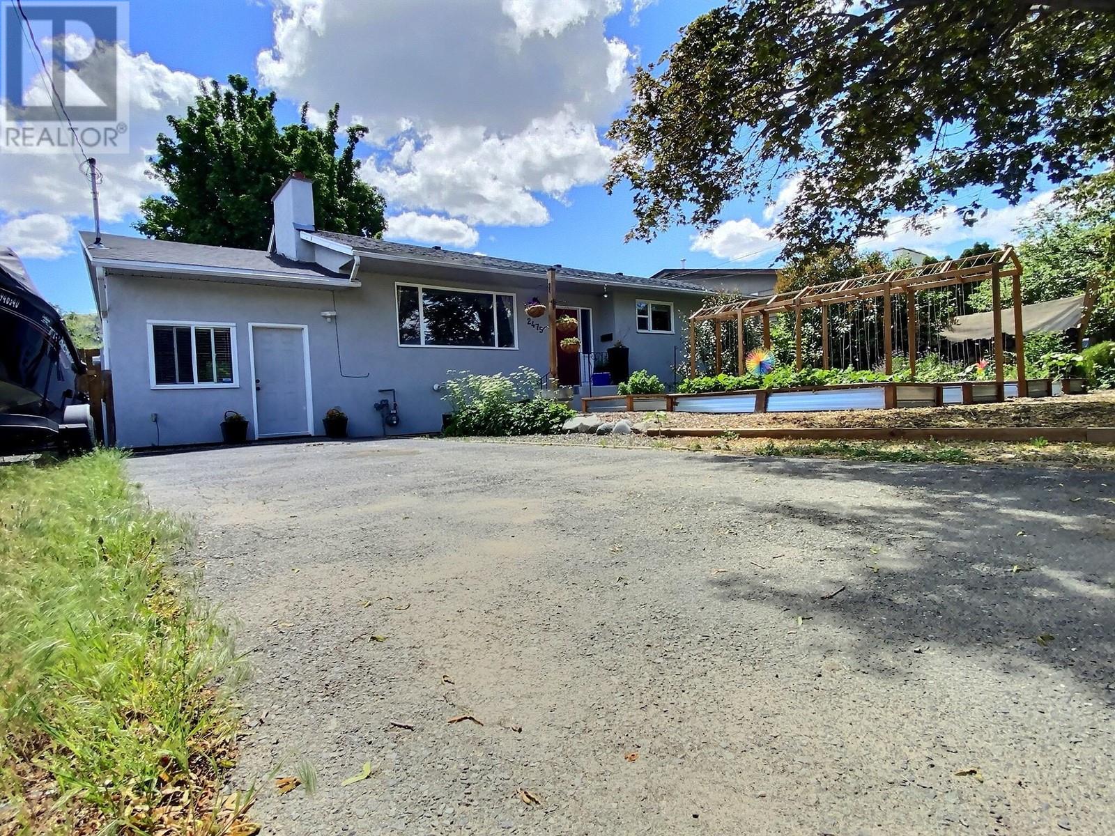 Property at 2475 Glenview Avenue image 1