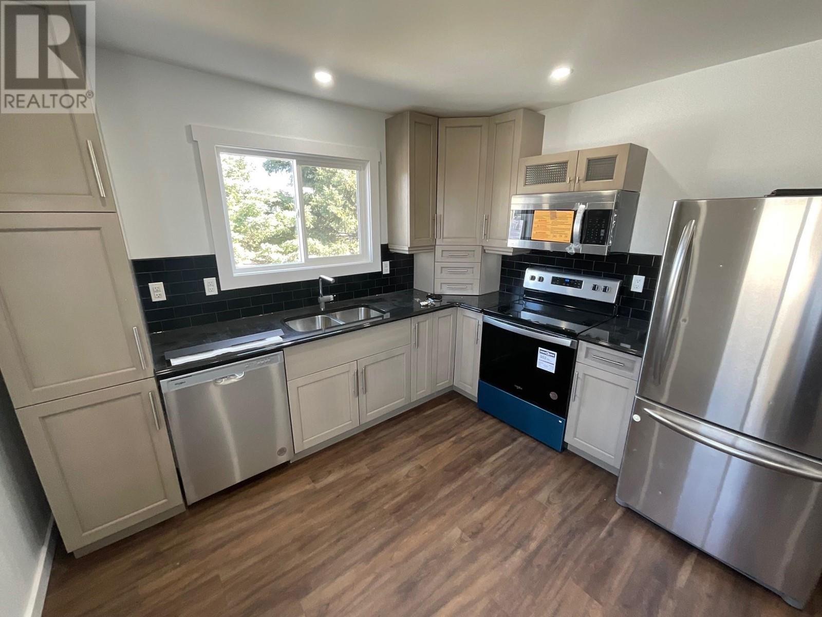 9207 99 Avenue, Fort St. John, British Columbia  V1J 5S3 - Photo 7 - R3002622