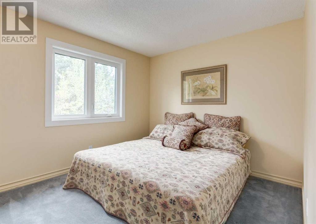 164 Hawksbrow Drive Nw, Calgary, Alberta  T3G 3E2 - Photo 30 - A2221752