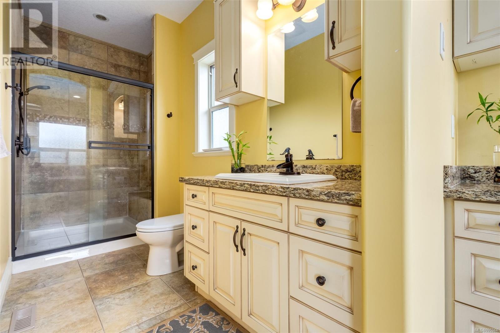 Property at 4106 Gulfview Dr image 1