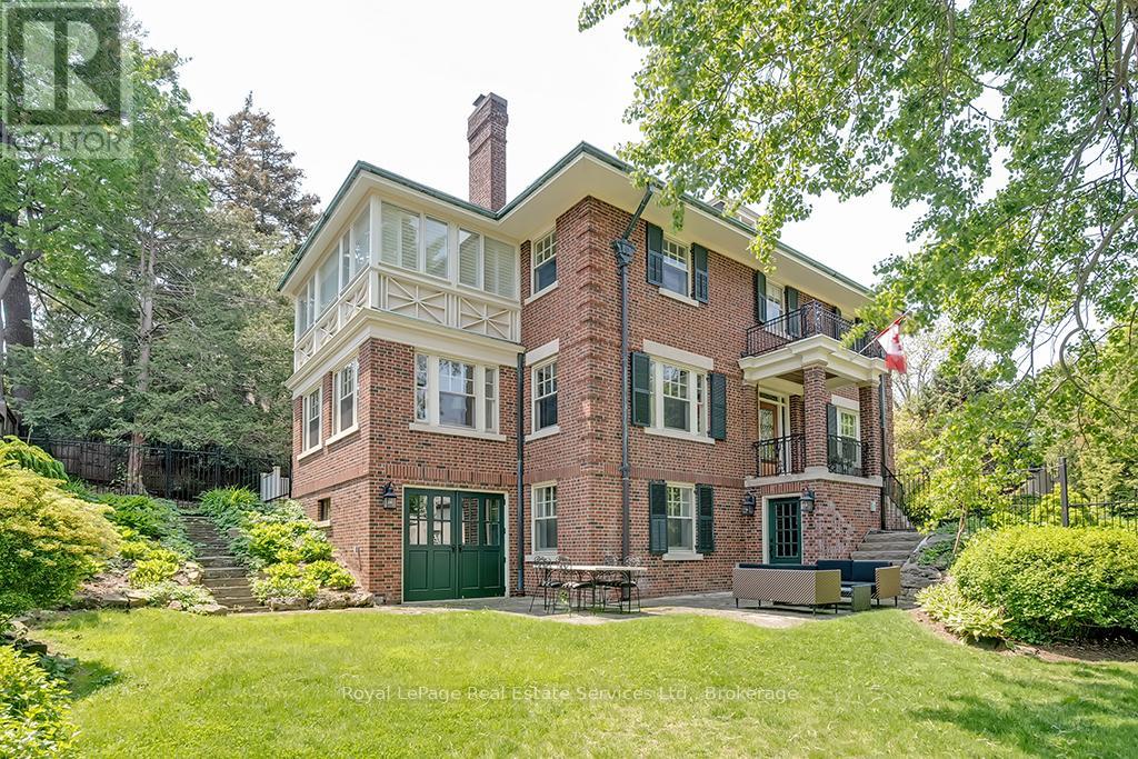 Property at 184 KING STREET image 2