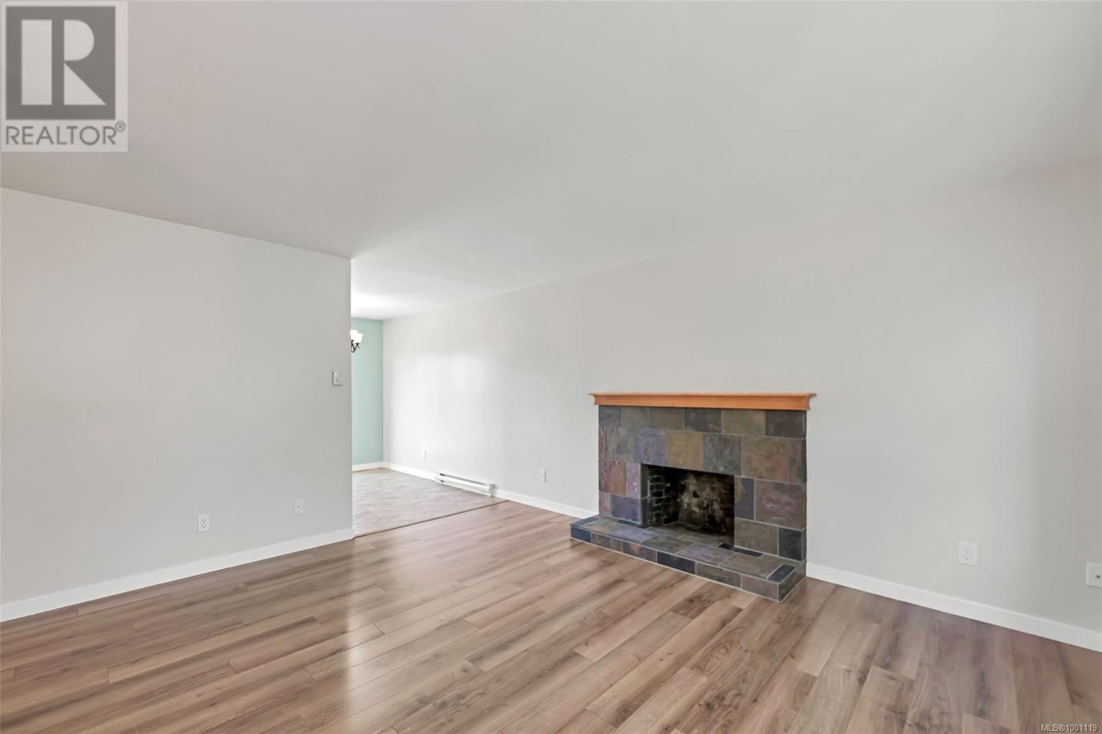 Property at 2225 Magnolia Pl image 2
