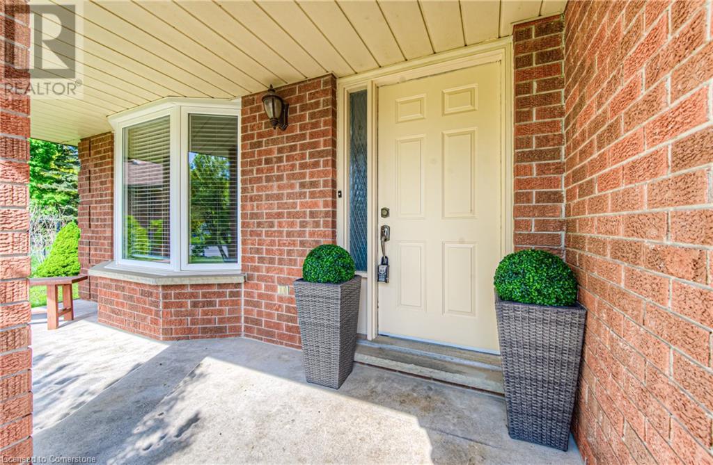 Property at 171 MAYBERRY Court image 4