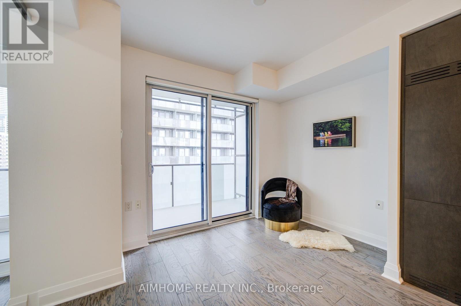 1401 - 65 St Mary Street, Toronto, Ontario  M5S 0A6 - Photo 17 - C12174898