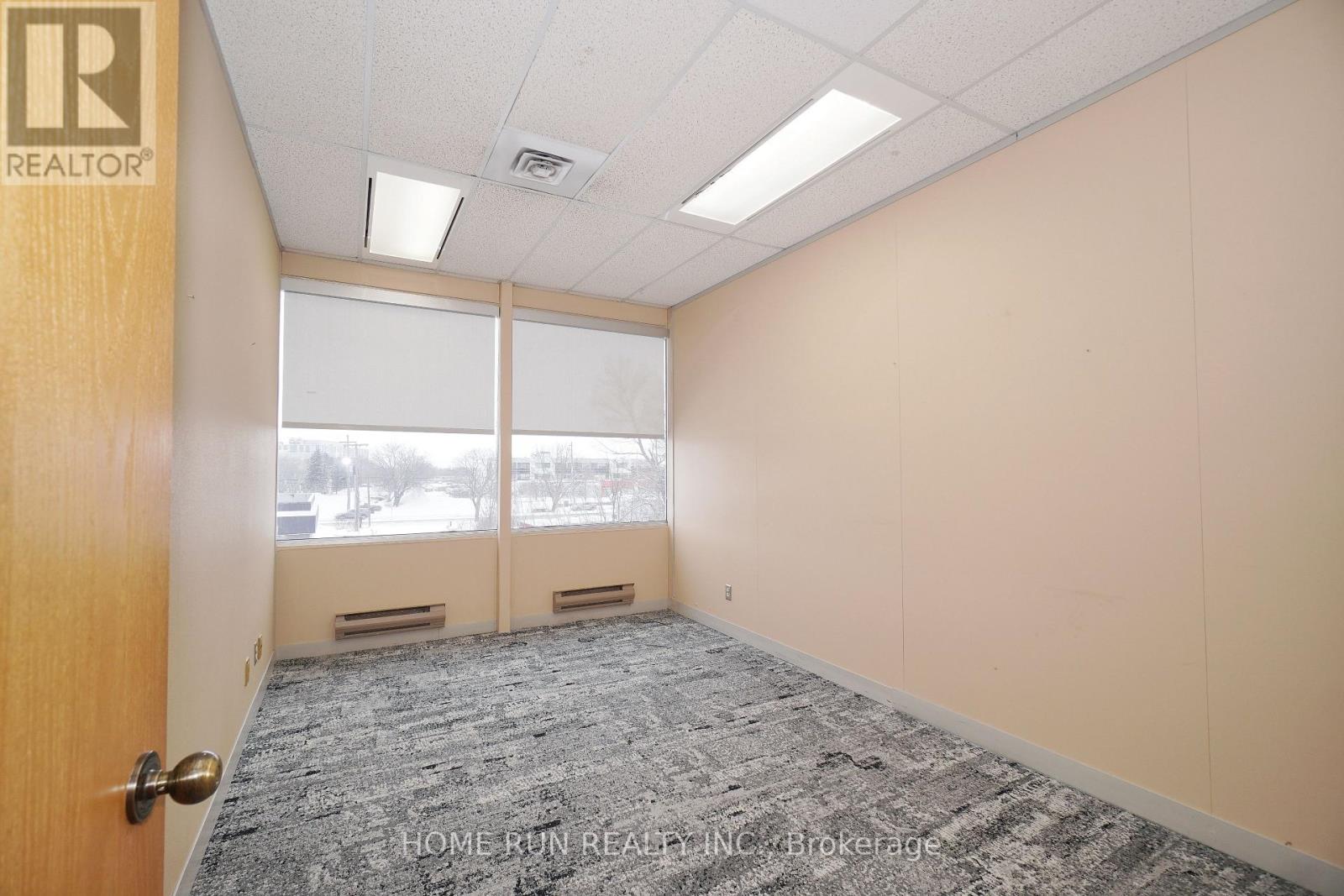 216 - 1956 Robertson Road, Ottawa, Ontario  K2H 5B9 - Photo 5 - X12174899