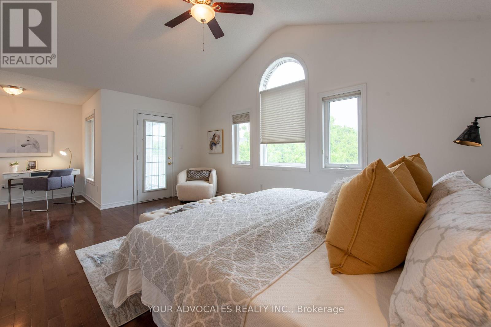 68 Kenilworth Crescent, Whitby, Ontario  L1M 2M7 - Photo 11 - E12174887